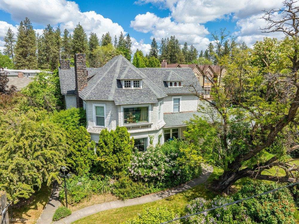 2222 5TH Ave - Photo 1