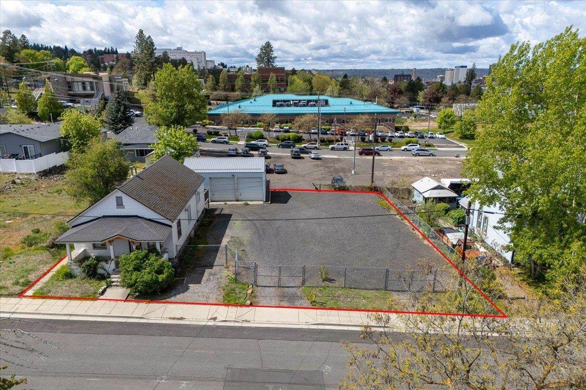 608 Hatch St - Photo 1