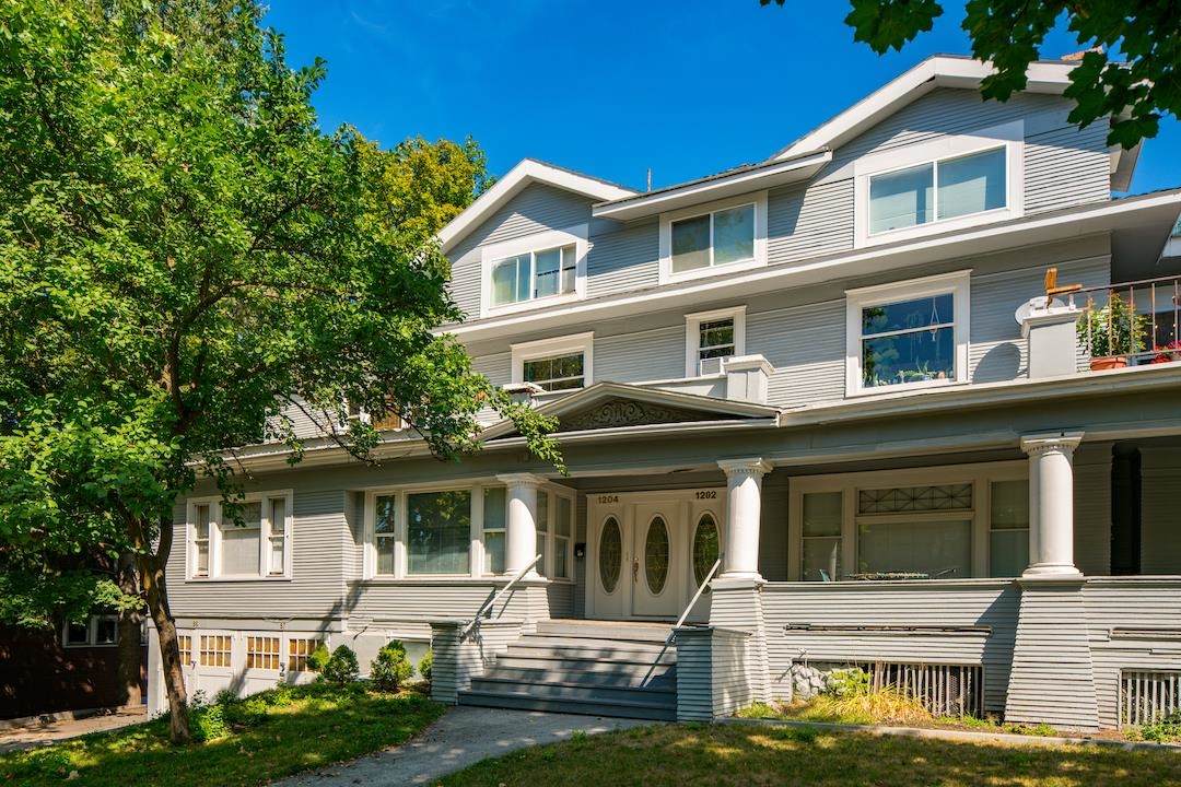 1204 8th Ave - Photo 1