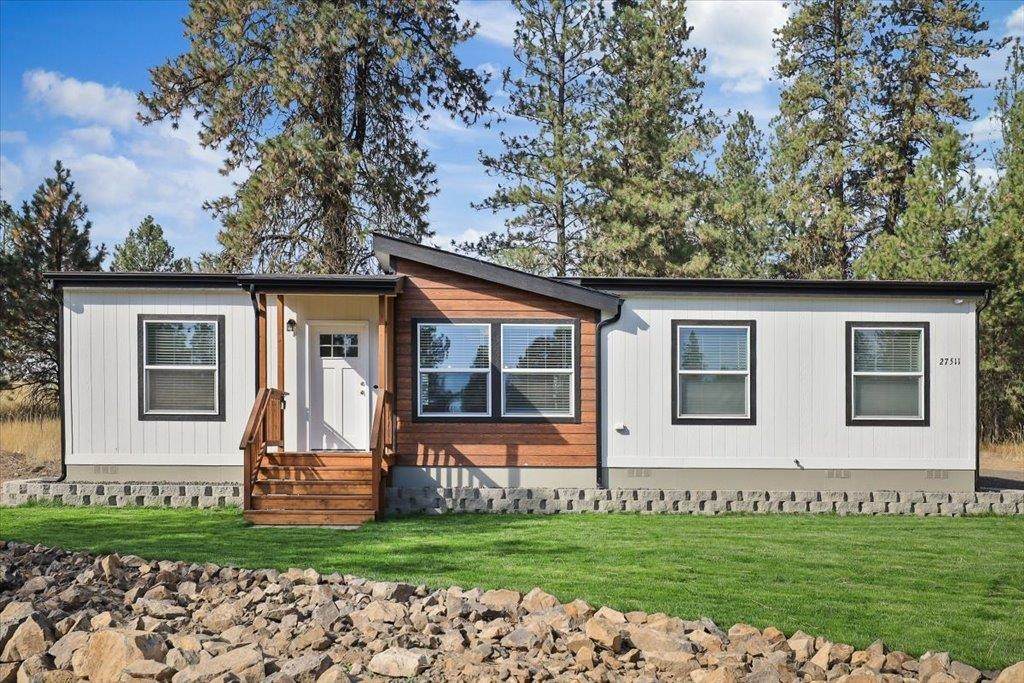 27511 Denison Rd - Photo 1