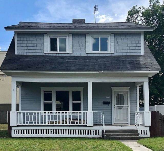 1611 York Ave - Photo 1