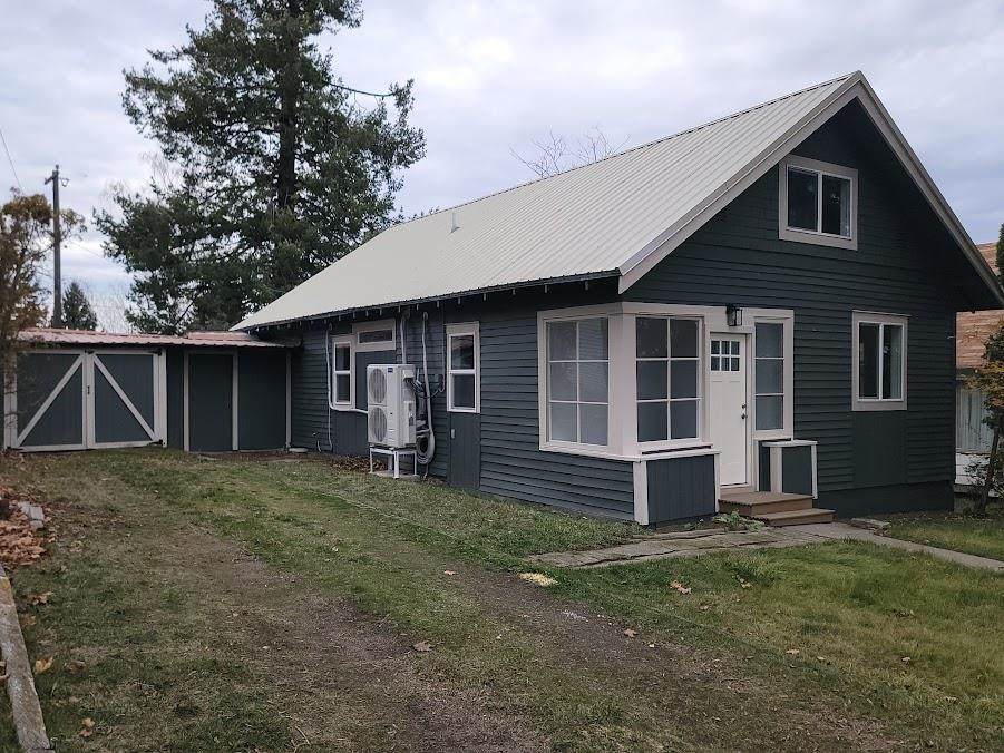 121 Lake St - Photo 1