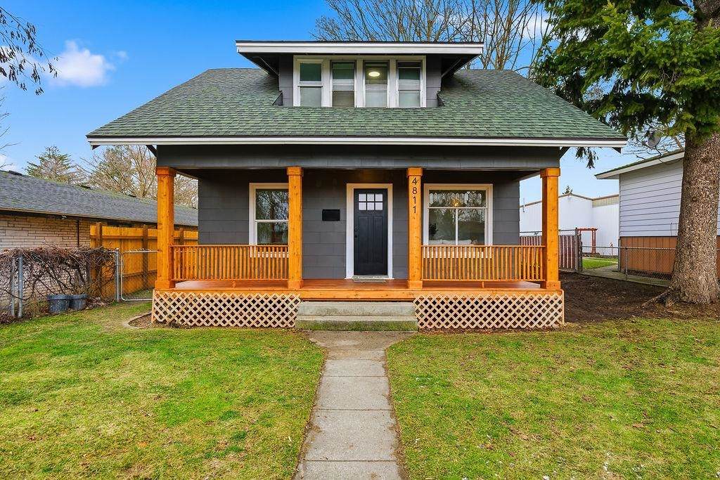 4811 Martin St - Photo 1