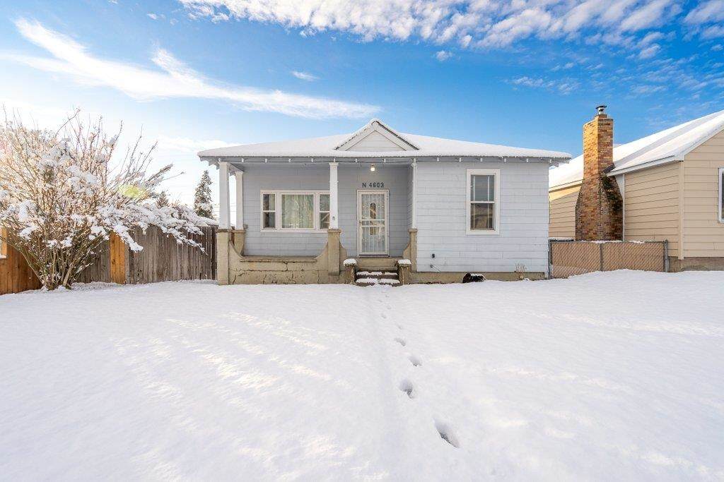 4603 Howard St - Photo 1