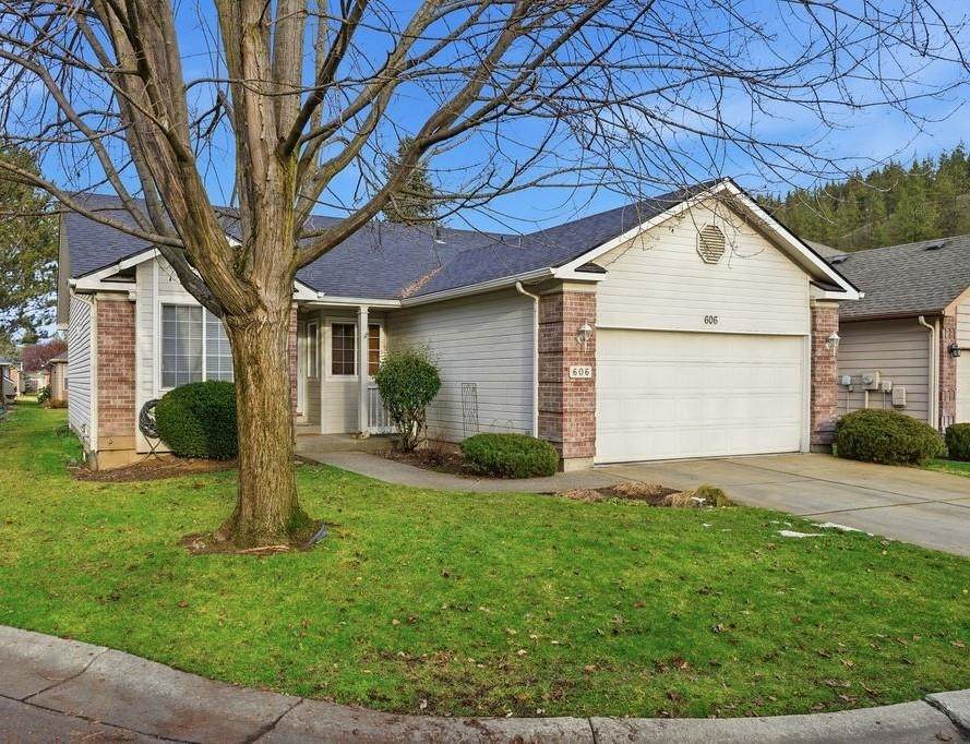 606 Bridlewood Ct - Photo 1