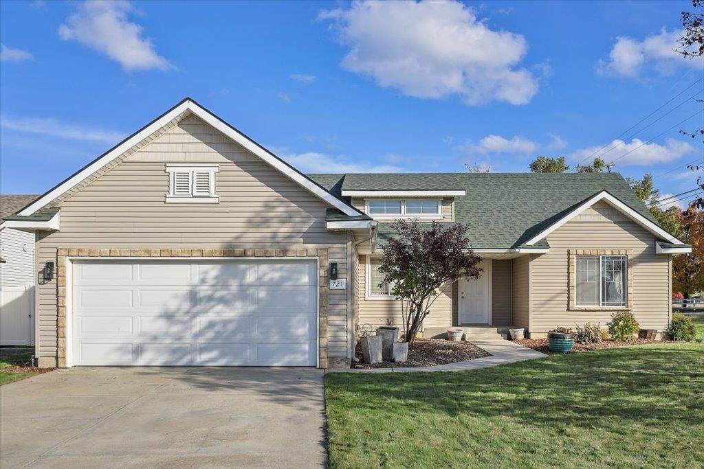 721 Mcmillan Rd - Photo 1