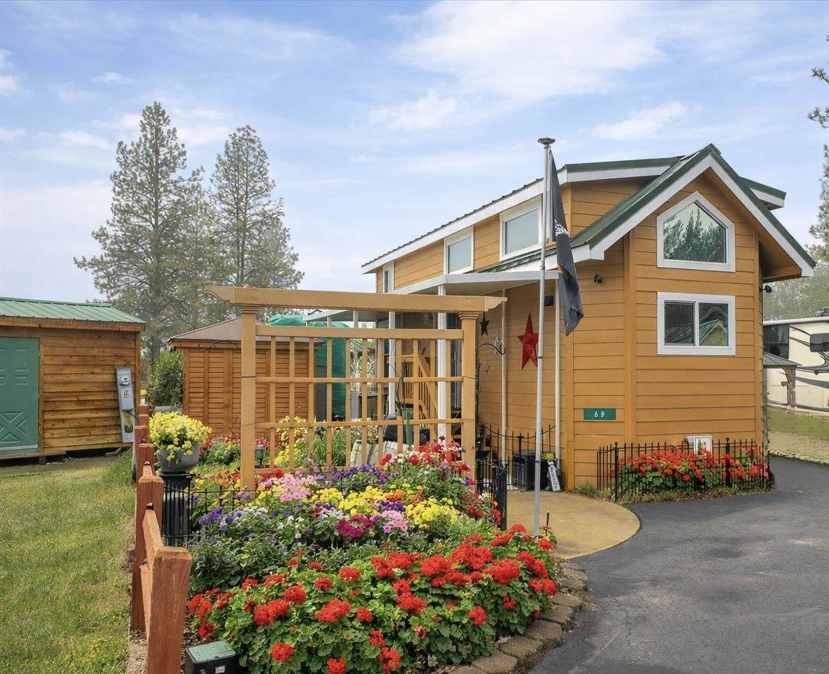 69 Tall Pine Loop - Photo 1