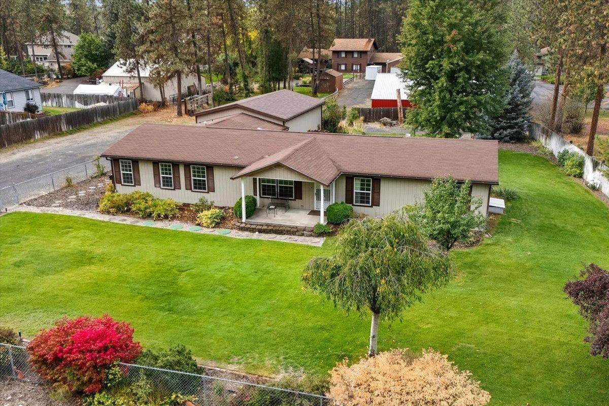 8827 Seven Mile Rd - Photo 1