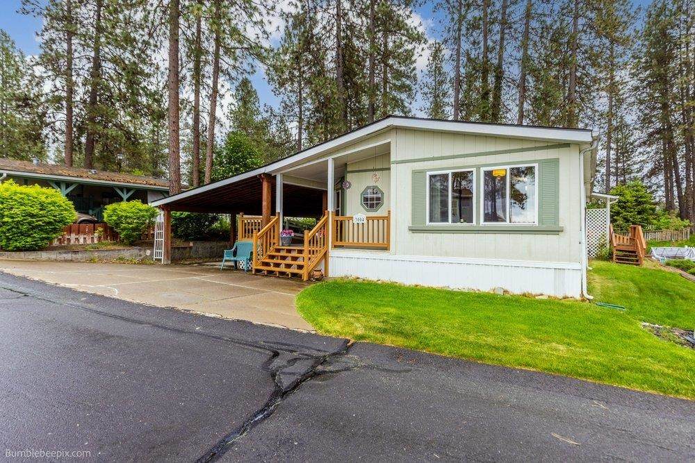 3004 E Fort Sumter Ln - Photo 1