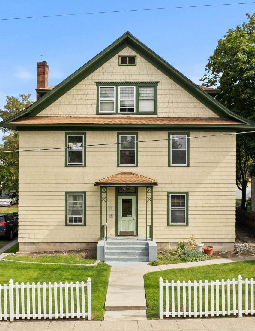 1414 Lincoln St - Photo 1