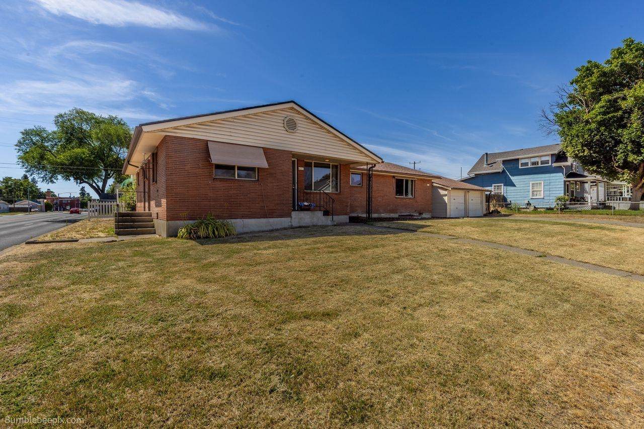 4703 Stevens St - Photo 1