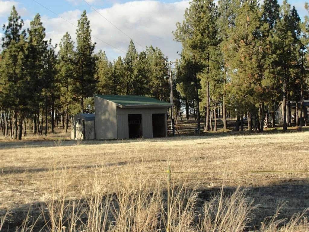 https://bt-photos.global.ssl.fastly.net/sarmls/1280_boomver_1_202622202-1.jpg
