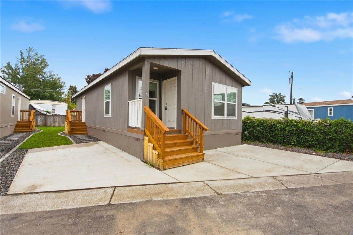 11920-#74 Mansfield Ave - Photo 1