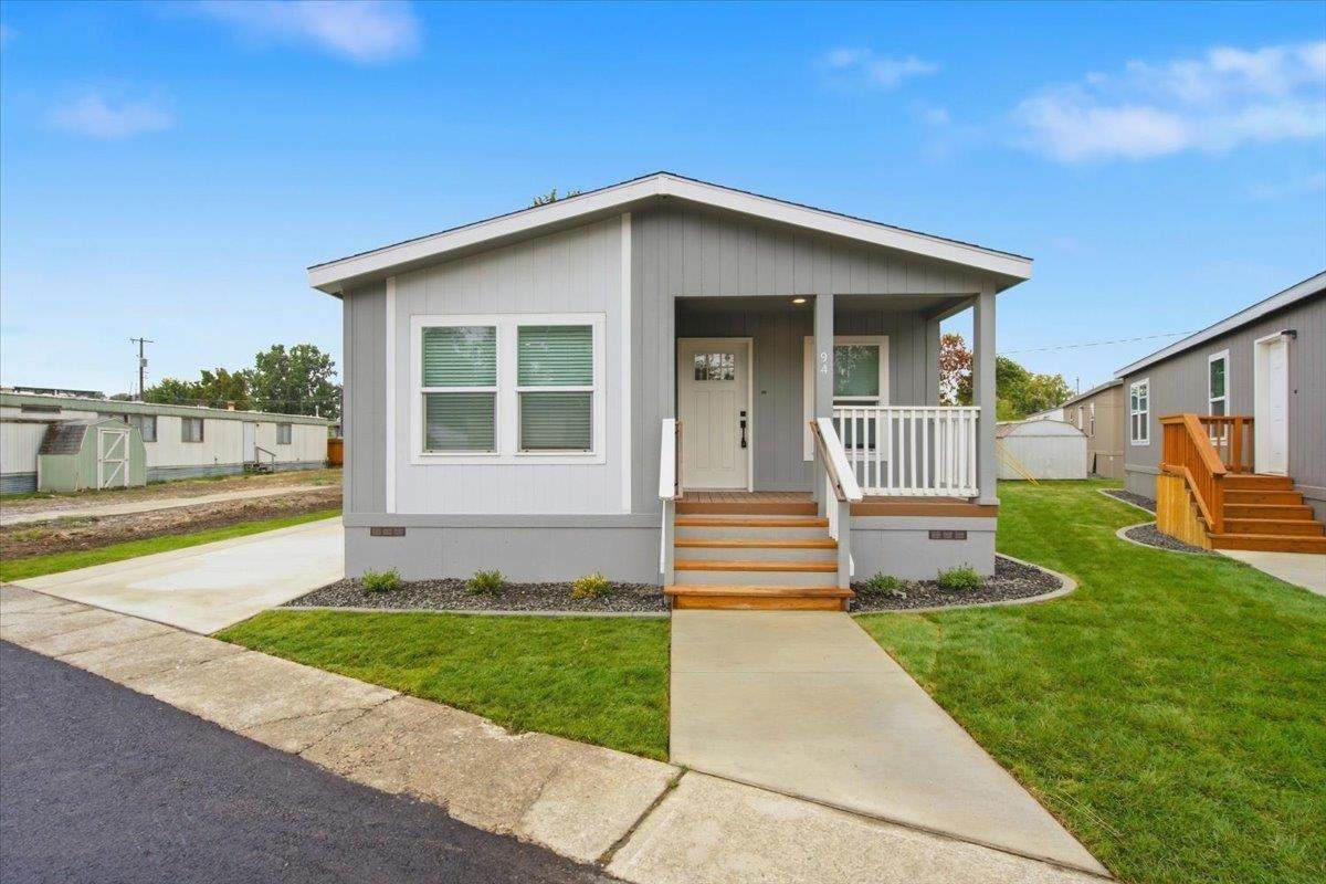 11920-#94 Mansfield Ave - Photo 1