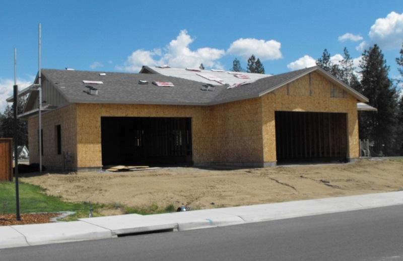 1104 Main St - Photo 1