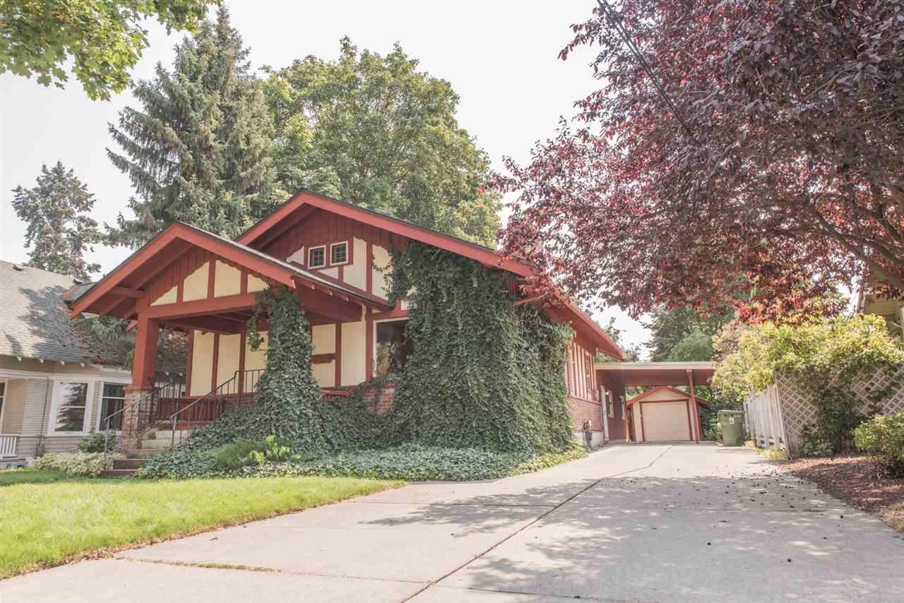 802 32nd Ave - Photo 1