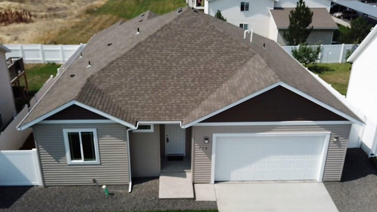 718 Aspen St - Photo 1