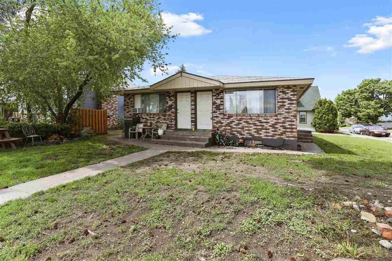 2221 Atlantic St - Photo 1