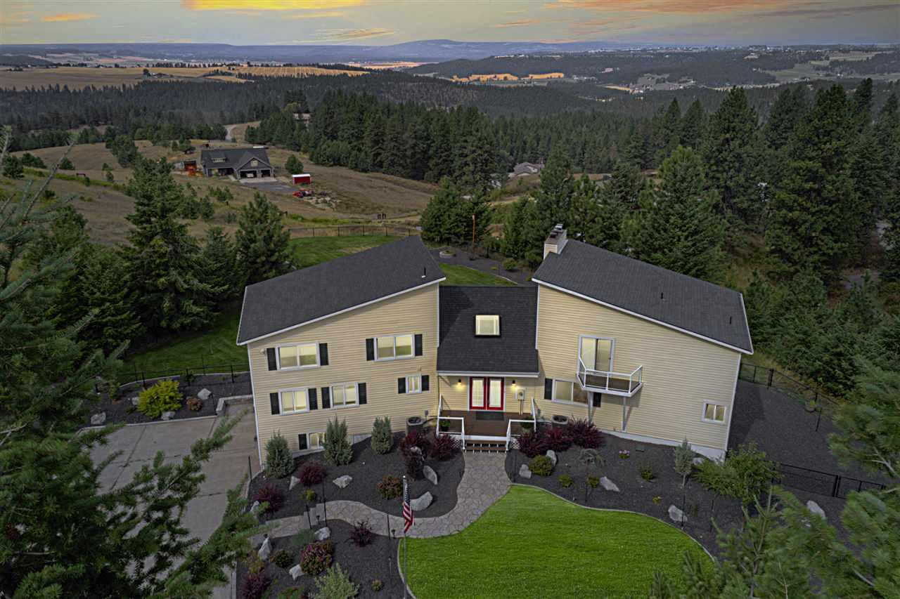 17210 Foothills Rd - Photo 1