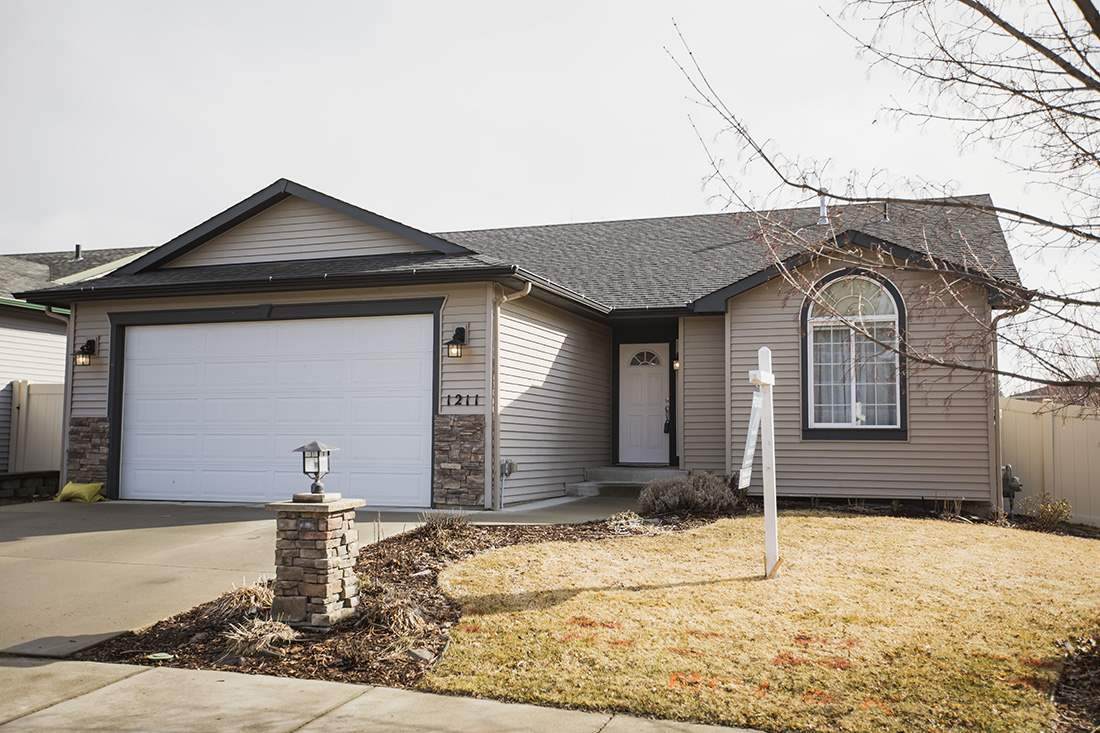 1211 Aspen View Ave - Photo 1