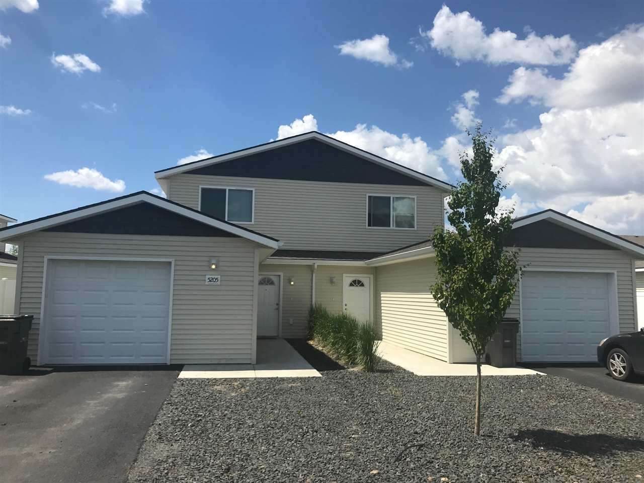 5205 Upriver Dr - Photo 1