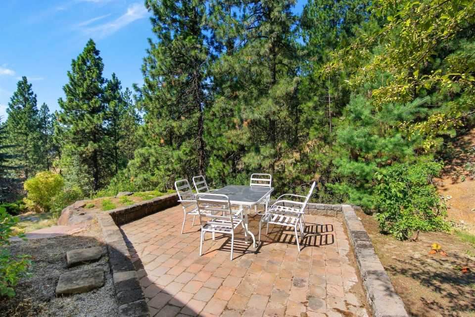 5003 Elton Ln - Photo 1