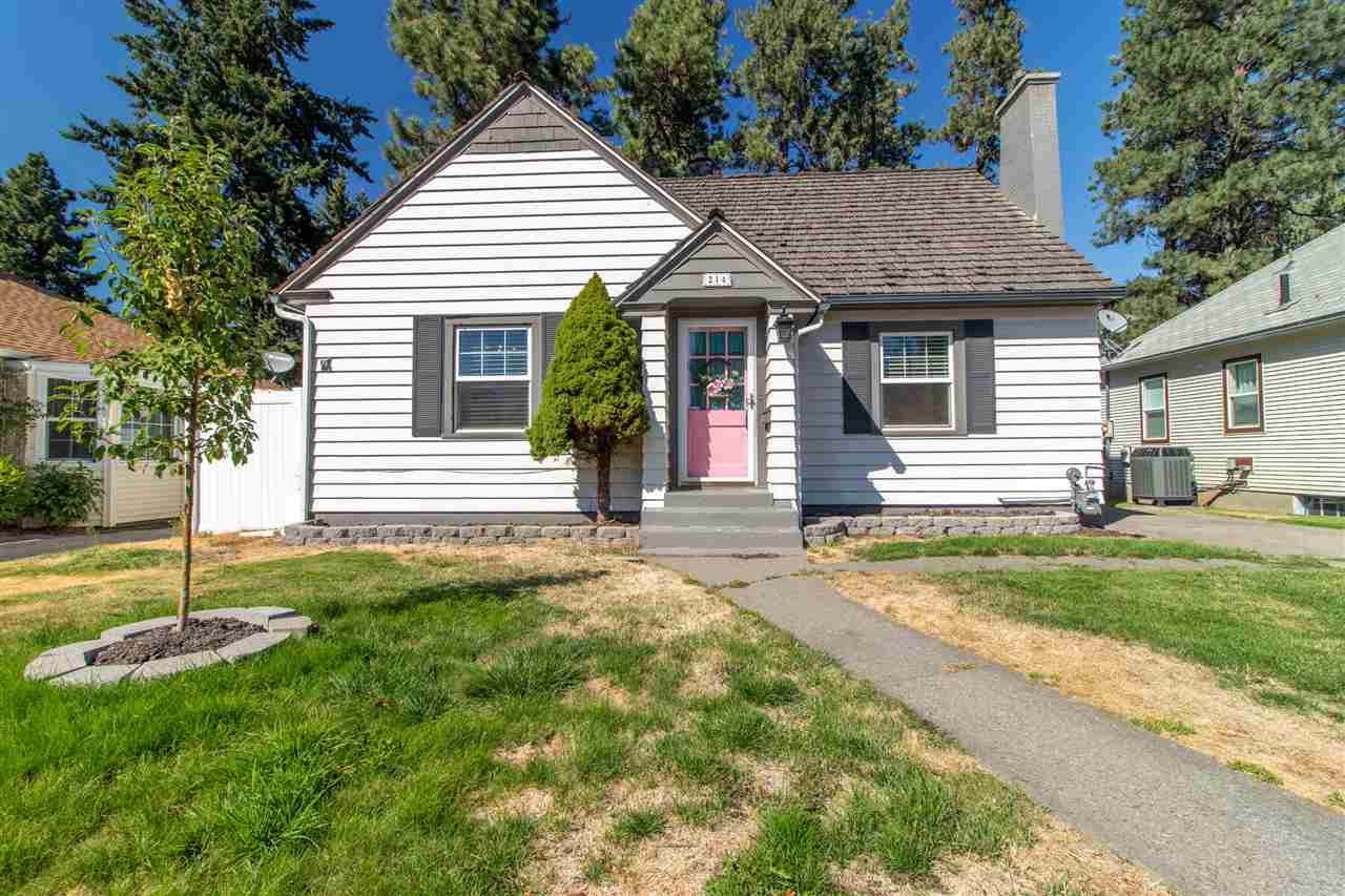 214 29Th Ave - Photo 1