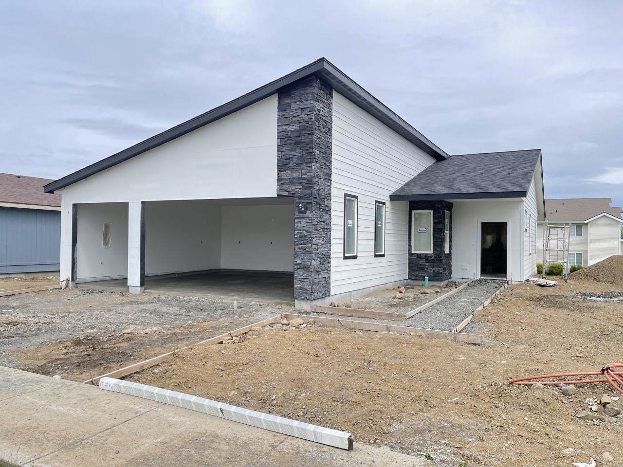13514 8th Ct - Photo 1