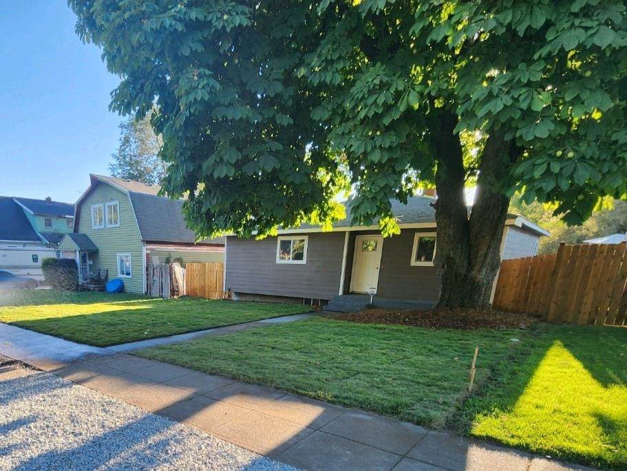 2523 Madelia St - Photo 1
