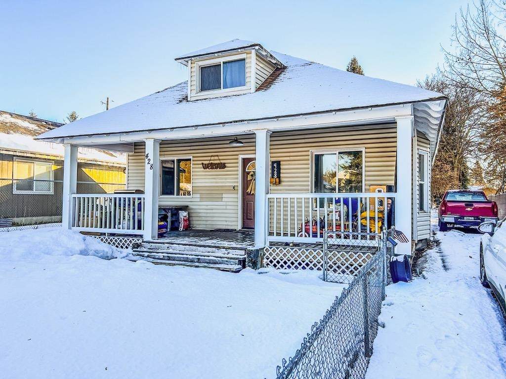 428 "B" St - Photo 1
