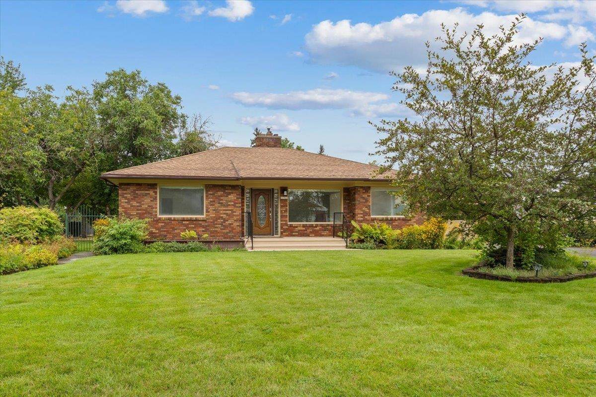 11512 Valleyway Ave - Photo 1