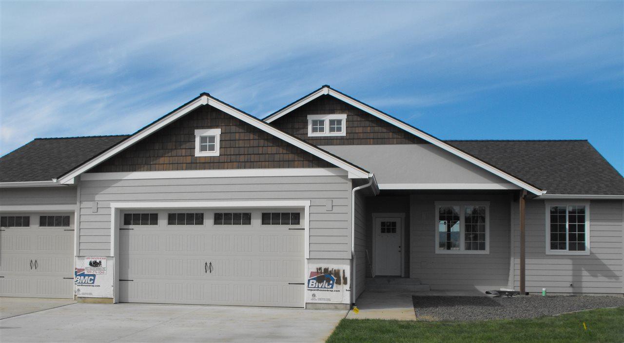1117 Main St - Photo 1