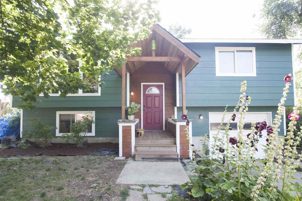 4230 Pleasant Ln - Photo 1