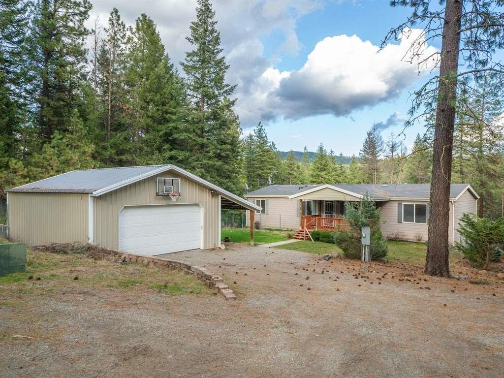 22102 Greenbluff Cir - Photo 1