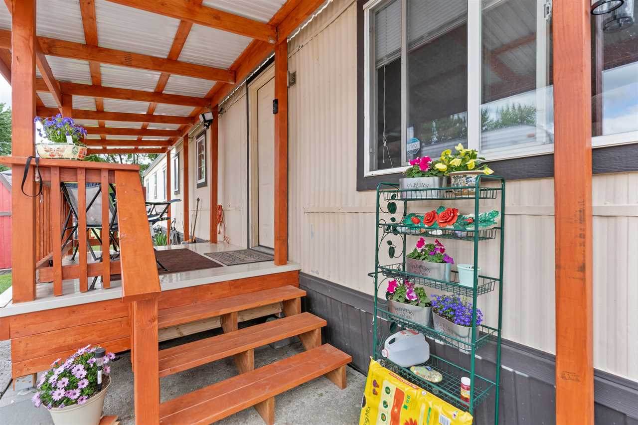 11920 Mansfield Ave - Photo 1