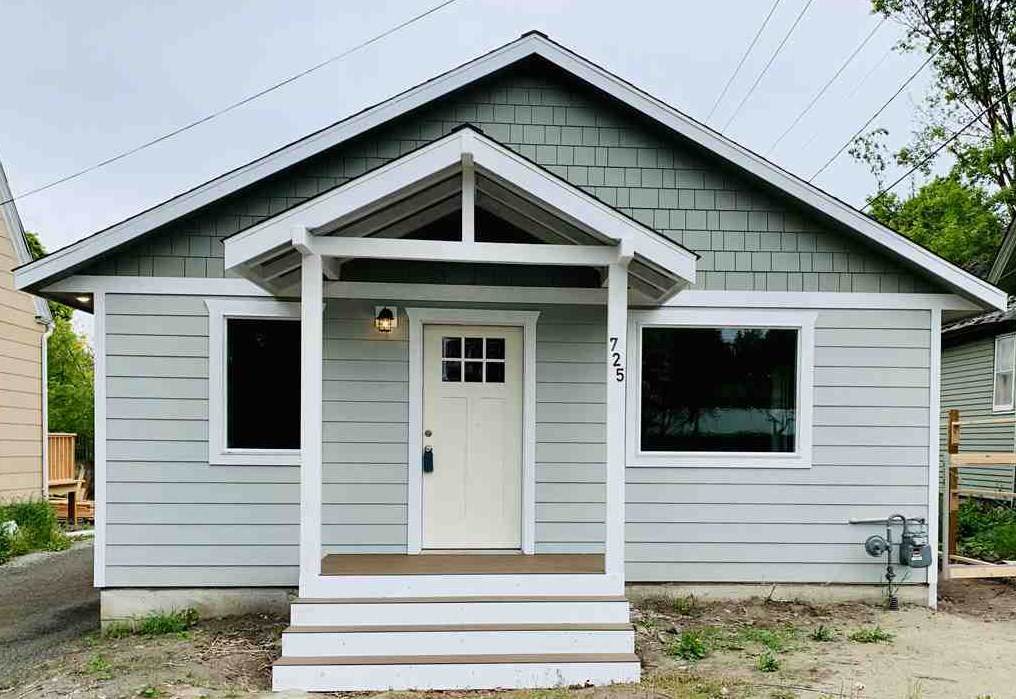 725 Sherman St - Photo 1 725 Sherman St - Photo 1