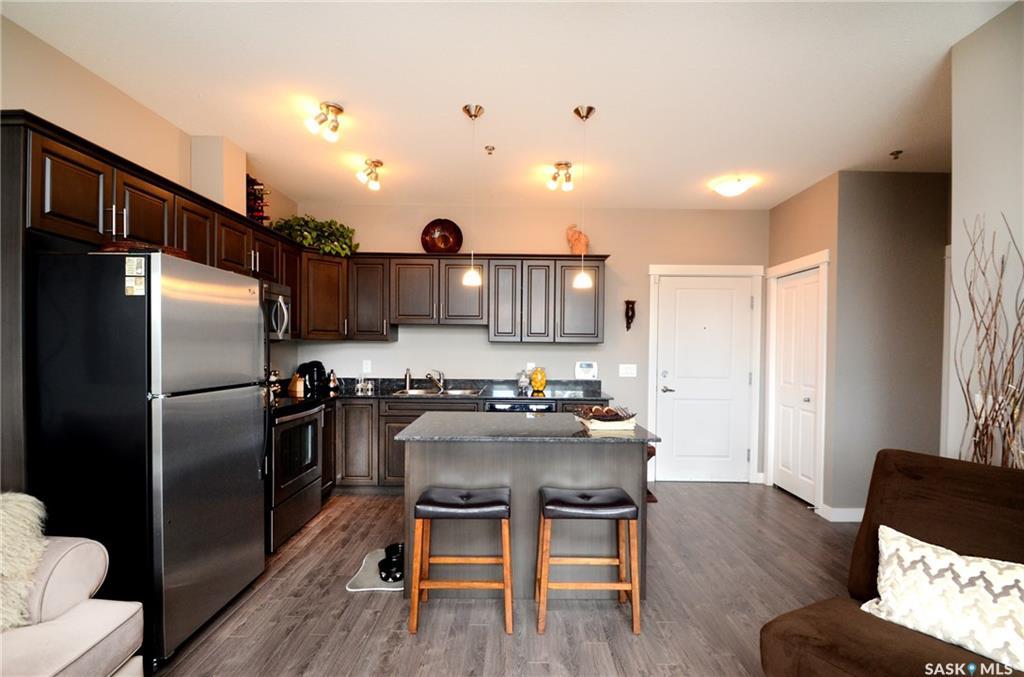 714 Hart Road - Photo 1