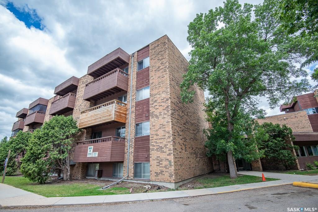 802A Kingsmere Boulevard - Photo 1