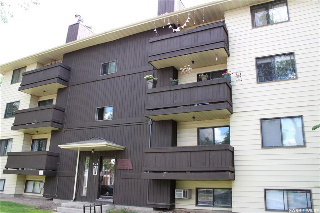 624 8th Street - Photo 1