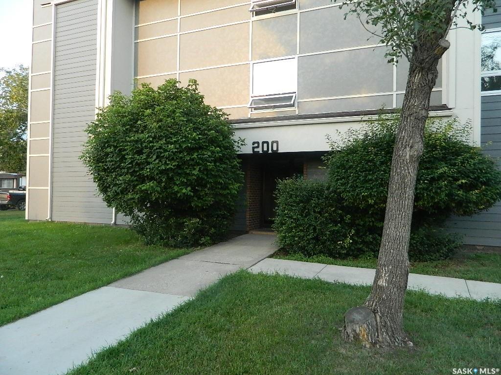510 Prairie Avenue - Photo 1