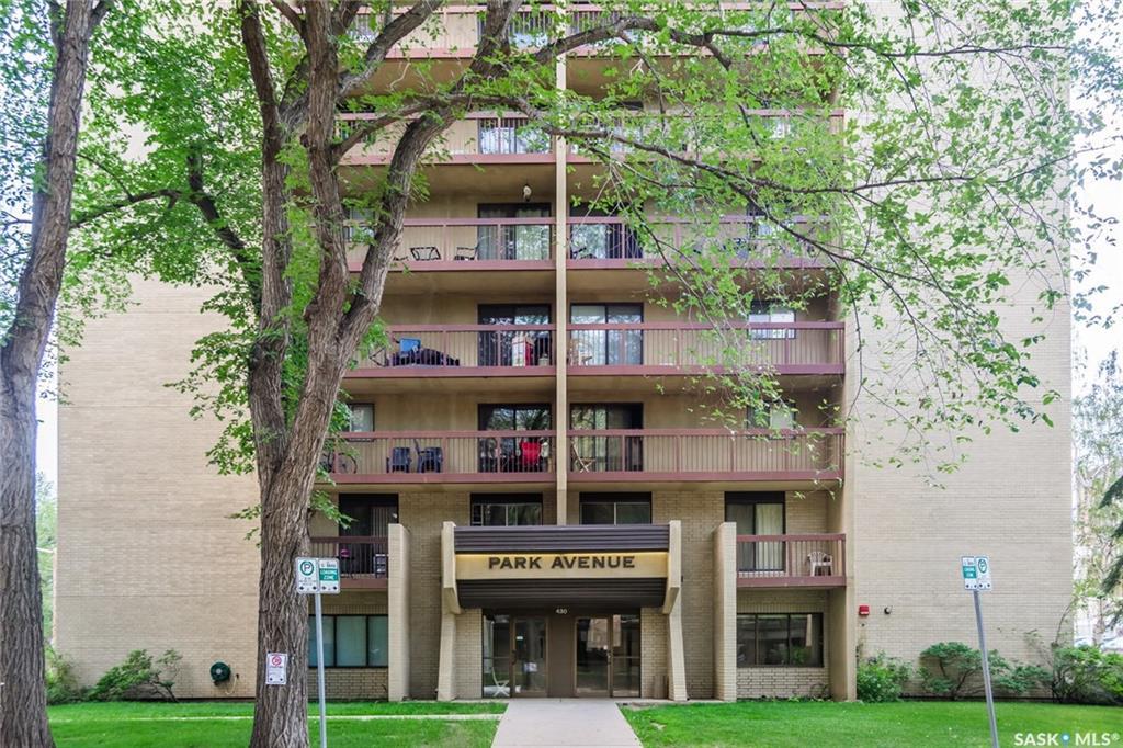 430 5th Avenue - Photo 1