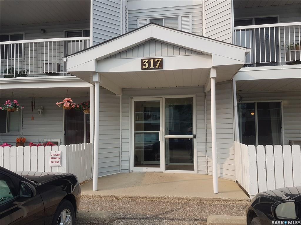 317 Cree Crescent - Photo 1