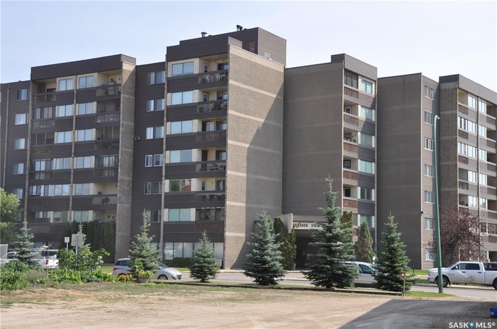 351 Saguenay Drive - Photo 1