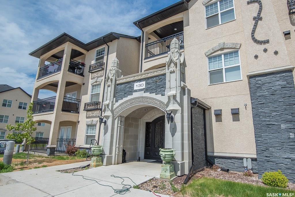 130 Phelps Way - Photo 1