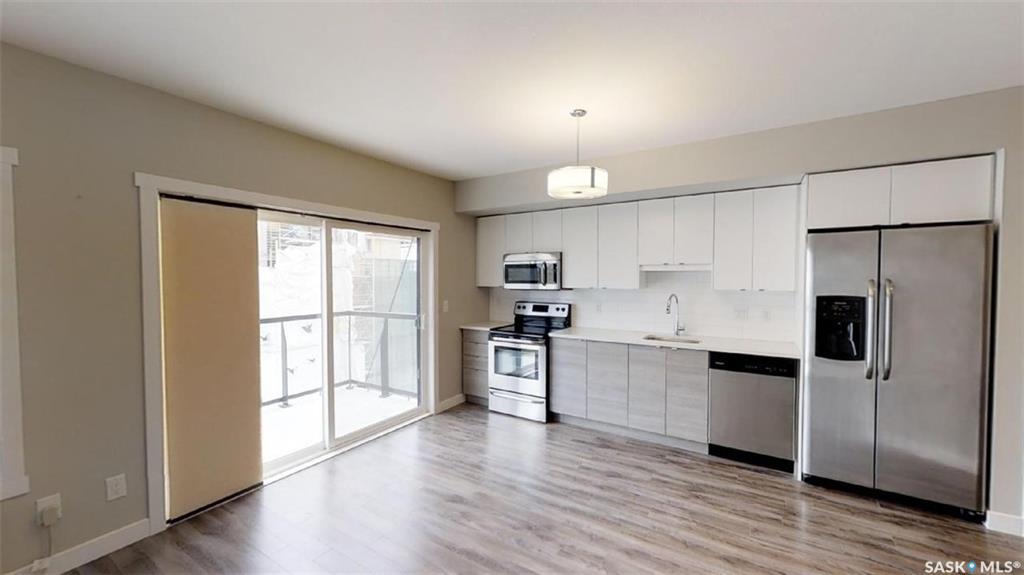 550 4th Avenue - Photo 1