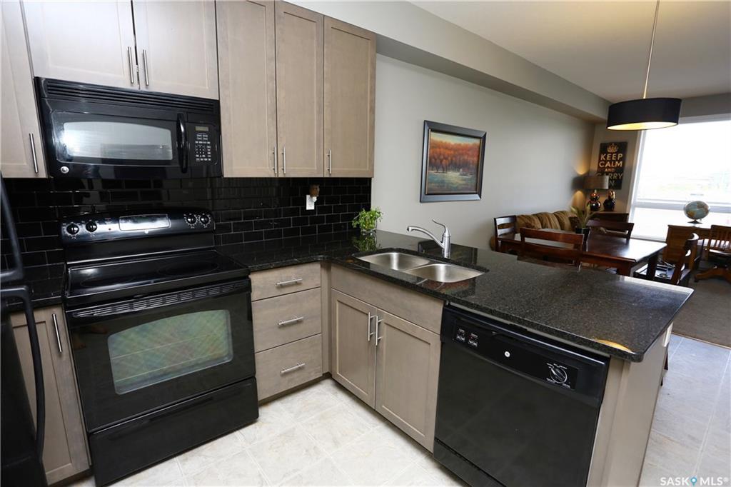 158 Pawlychenko Lane - Photo 1
