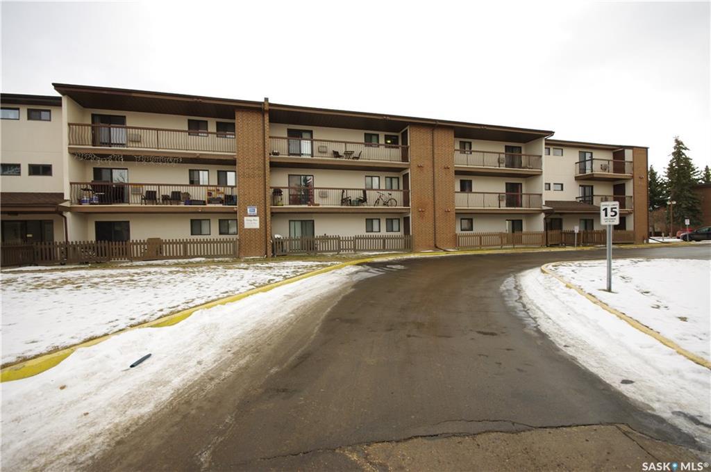 211 Tait Place - Photo 1