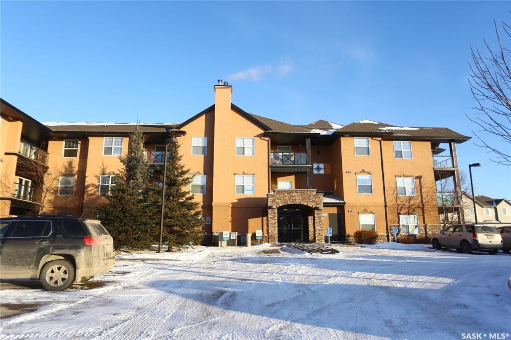 103 Wellman Crescent - Photo 1