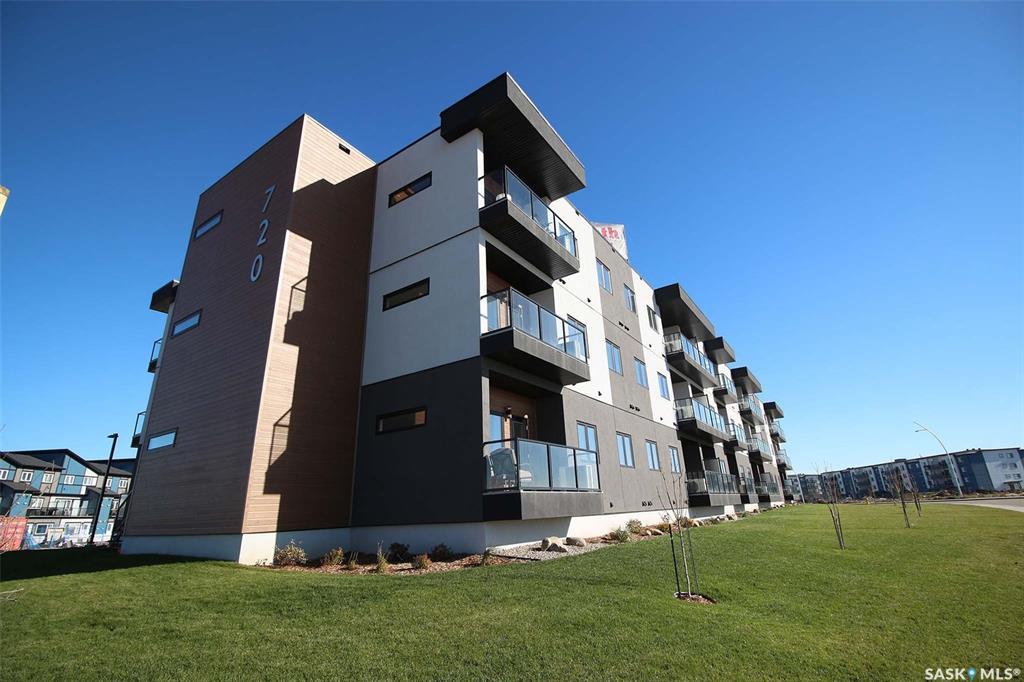 720 Baltzan Boulevard - Photo 1