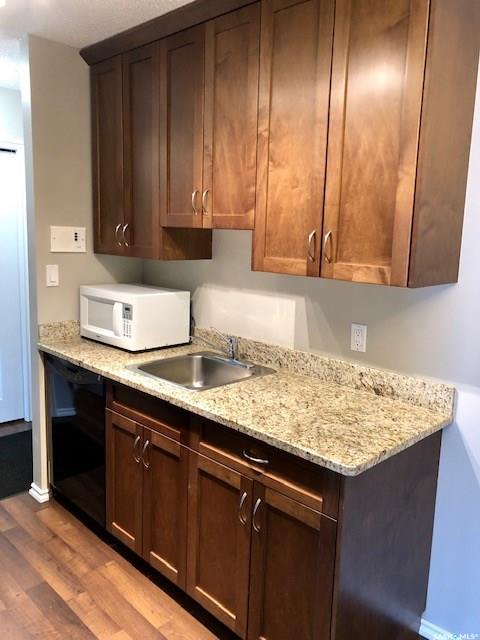 250 Pinehouse Place - Photo 1